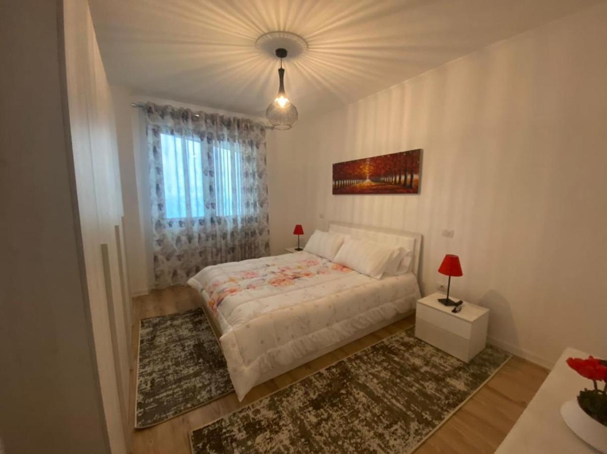 City Center& Sea View Apartment Dıraç Dış mekan fotoğraf