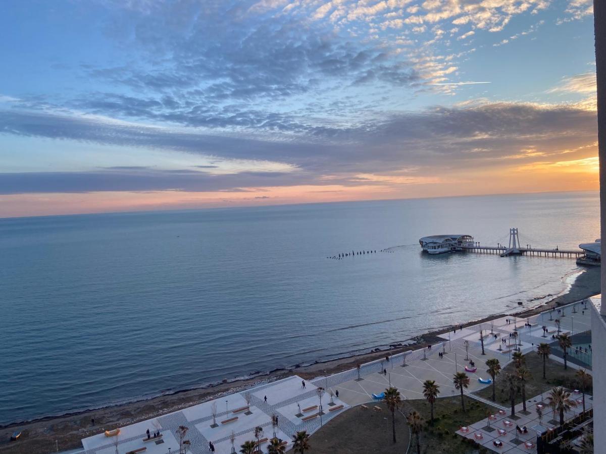 City Center& Sea View Apartment Dıraç Dış mekan fotoğraf